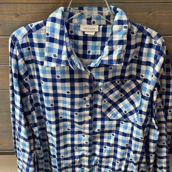 CW Classics Checkered Flannel - Picture 3 of 10